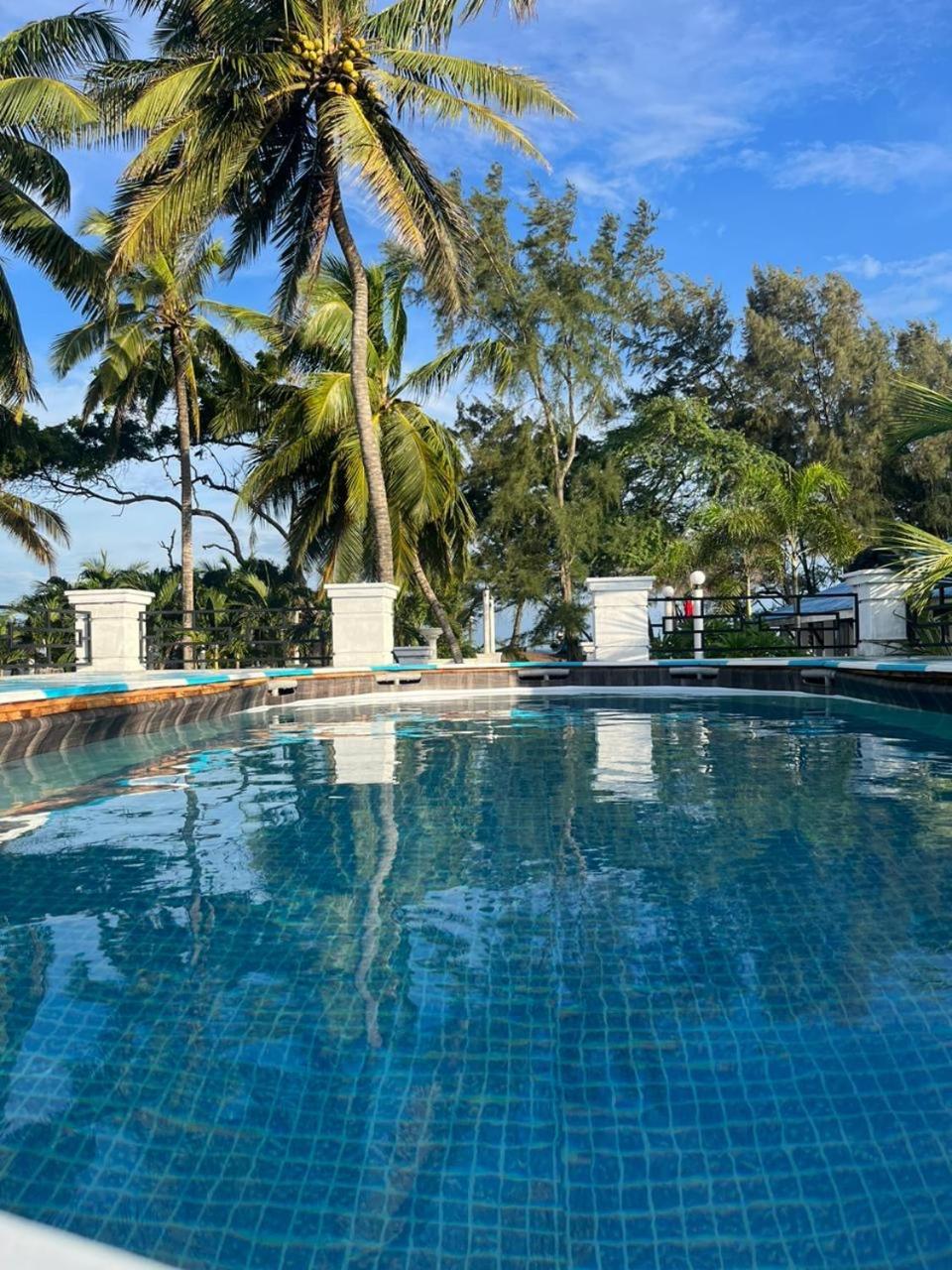 Ceylonta Beach Resort And Spa Hambantota Exteriér fotografie