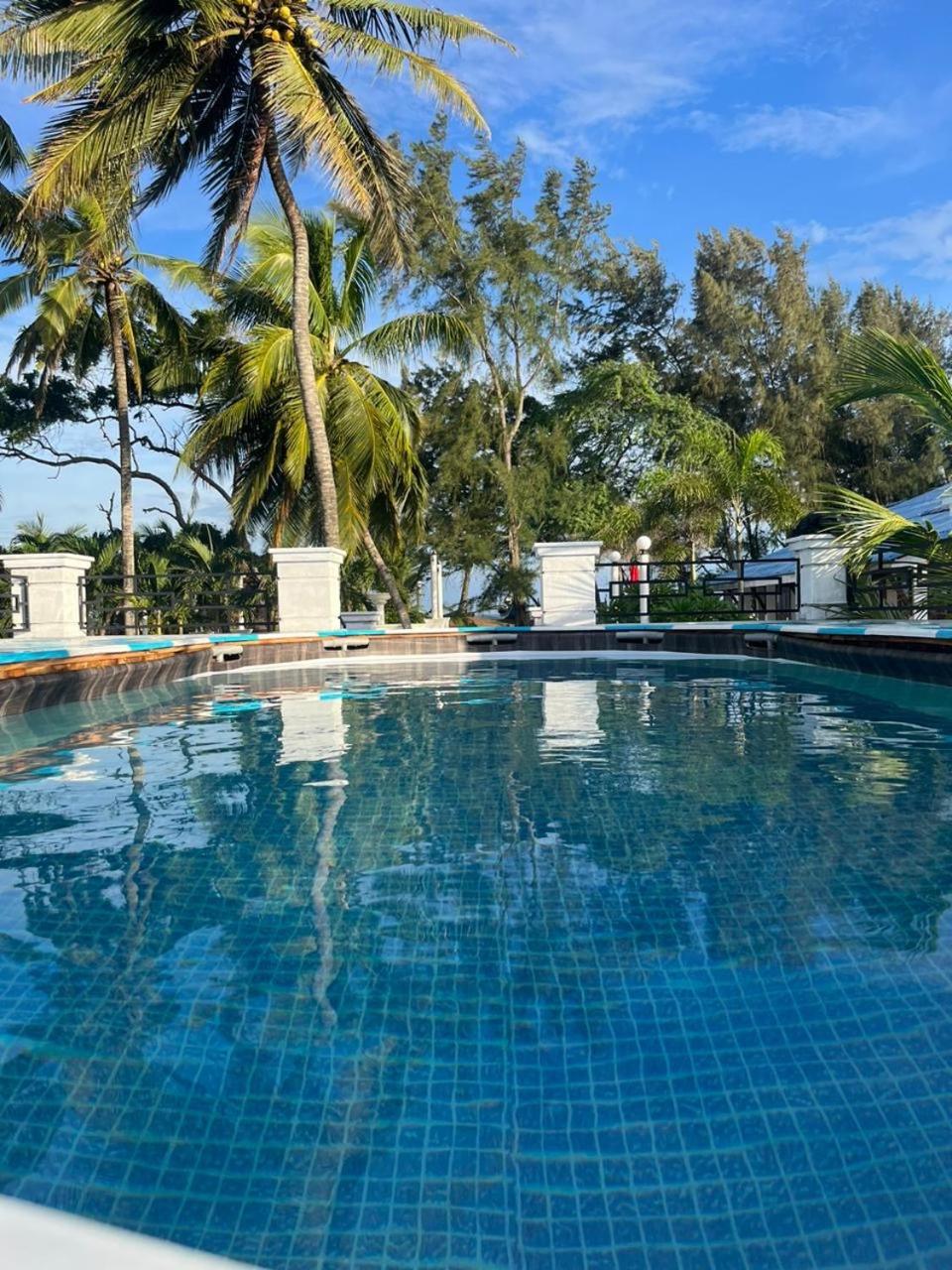 Ceylonta Beach Resort And Spa Hambantota Exteriér fotografie